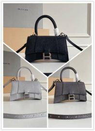 Picture of Balenciaga Lady Handbags _SKUfw111998882fw